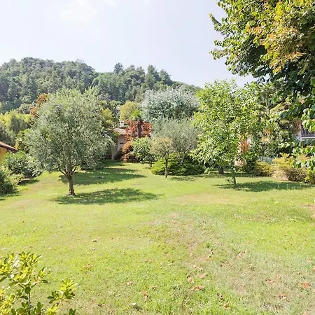 Beautiful With Garden, Bbq And A Short Walk To The Beach & Restaurants