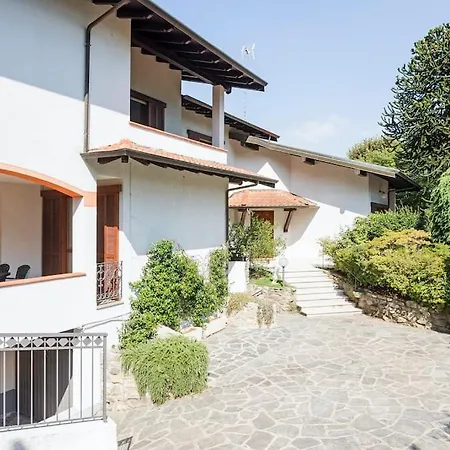 Beautiful With Garden, Bbq And A Short Walk To The Beach & Restaurants バヴェーノ