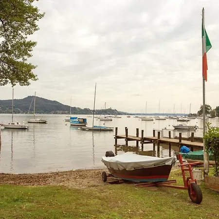 ヴィラ Beautiful With Garden, Bbq And A Short Walk To The Beach & Restaurants バヴェーノ